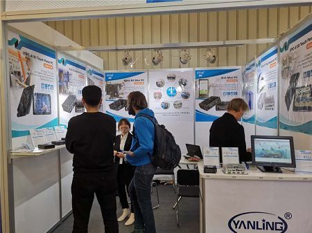 Embedded World 1(001)